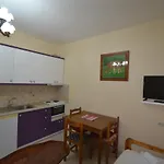 Shqiponja Διαμέρισμα