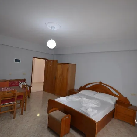 Shqiponja Sarandë
