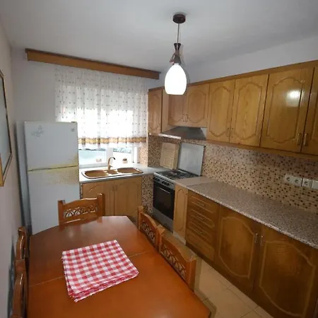 Shqiponja * Sarandë